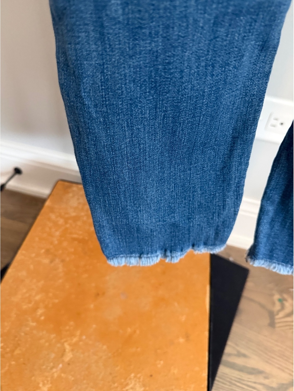 Pistola Women's Skinny Jeans Size 28 in Dark Blue Wash - Picture 10 of 12
